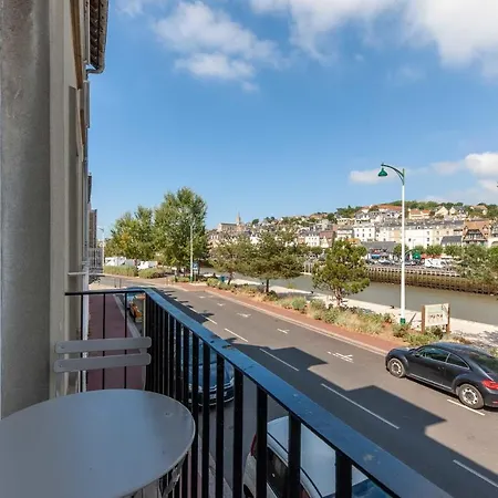 Beautiful Flat With Balcony Appartement